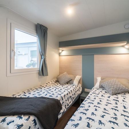 Eurocamp Mobile Homes At Fkk Naturist Campsite Ulika ポレッチ 部屋 写真